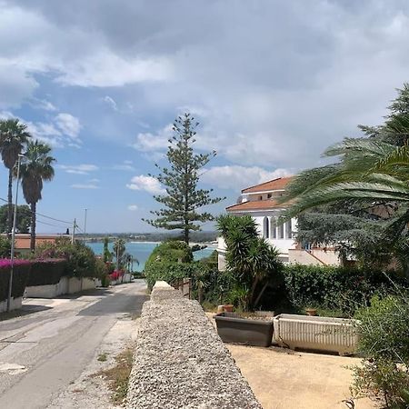 Villa Marika Фонтане Бианче Екстериор снимка