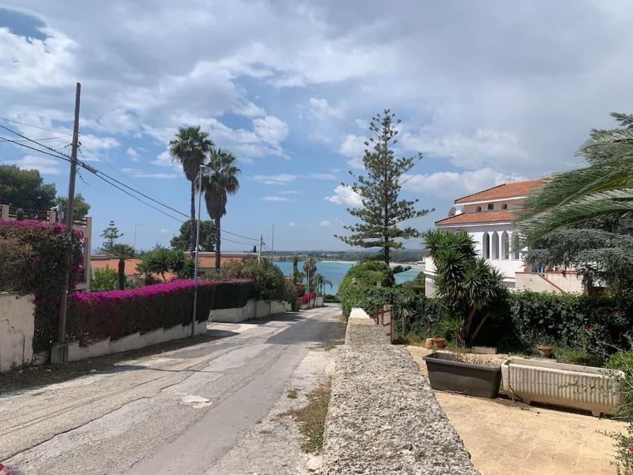 Villa Marika Фонтане Бианче Екстериор снимка