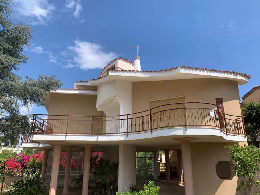 Villa Marika Фонтане Бианче Екстериор снимка